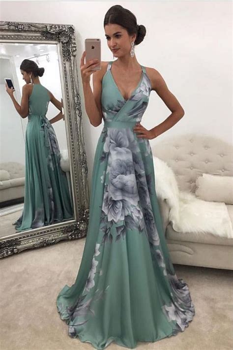 45 Beautiful Long Floral Bridesmaid Dresses Design Ideas Elegant Prom