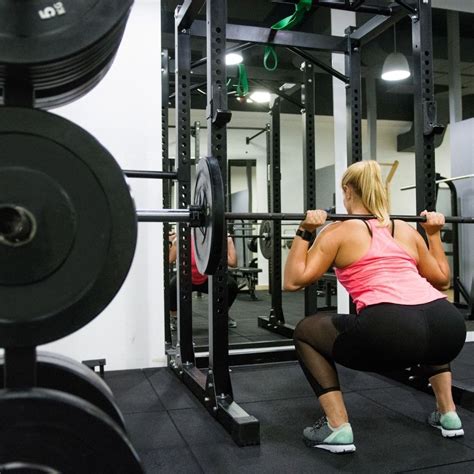 5 Best Squat Racks For Your Home Gym In 2024