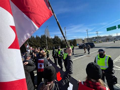 Rcmp Arrest 4 People For Mischief At Border Protests In Surrey B C Cbc News