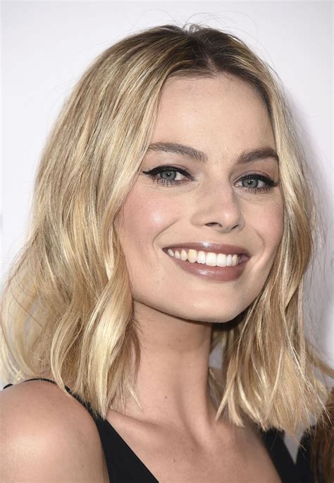 Margot Robbie Women In Hollywood Celebration In Los