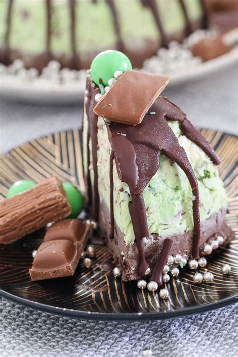 90 best christmas desserts easy recipes for holiday desserts. Peppermint Christmas Ice-Cream Cake | Recipe | Christmas ice cream cake, Ice cream cake ...
