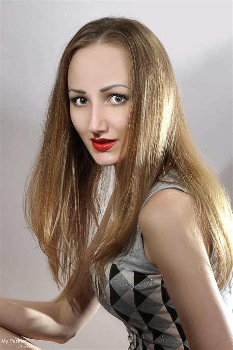 Beautiful Ukrainian Girl Oksana From Kiev Ukraine