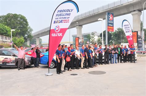 Grabcar gives you the flexibility to drive when you want. Sixty Two Grab Cars Dressed In Caltex Livery To Mark ...