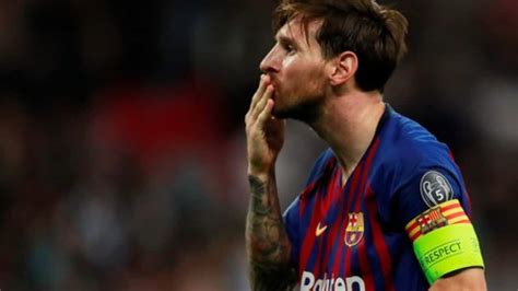 Maestro Messi Lights Up Wembley As Barca Sink Spurs Sbs News