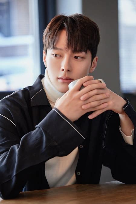 Jang ki yong is a south korean actor and model. '고백부부' 장기용 "187㎝ 키를 주신 엄마께 감사드려요 ...