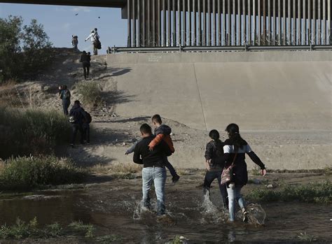 Récord De Migrantes Detenidos En Frontera Eeuu México
