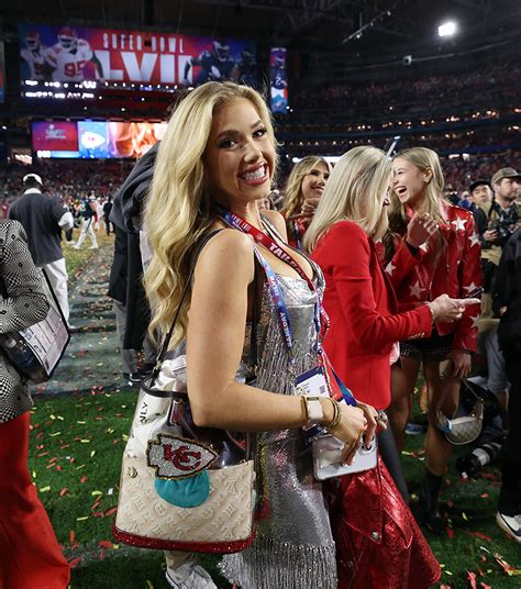chiefs owner s daughter gracie hunt nods sensual glamour at super bowl wwd