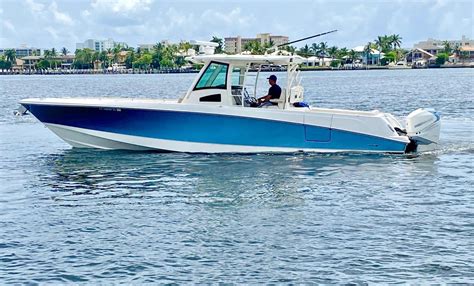 Used Boston Whaler 37 Outrage For Sale In Florida United Yacht Sales