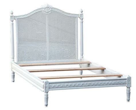A super cute and very unique white rattan vanity and mirror for sale! White Rattan Bed 120cm | White rattan bed, Rattan bed ...