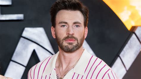 Chris Evans Net Worth 2022 Captain America Marvel Knives Out