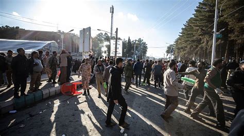 Iran Mindestens 95 Tote Bei Explosion An Grab Von General Soleimani