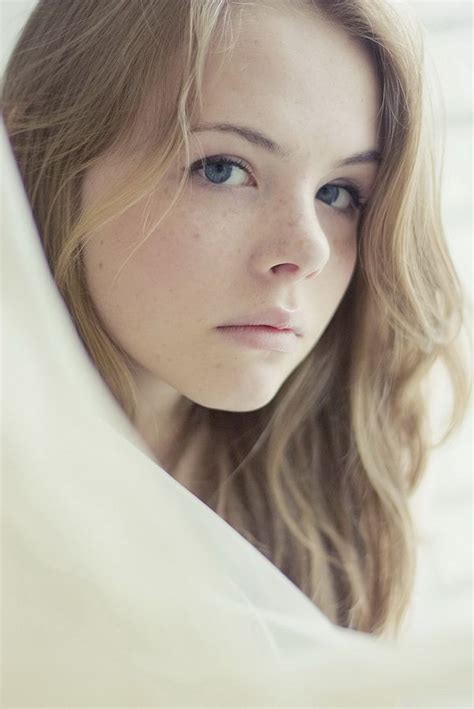 I Like Her Nose Almost Snub But Still Sweet Redhead Beauty Pictures Of People Woman Face