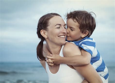 6 Coisas Que Só Quem é Mãe De Menino Entende Revista Crescer