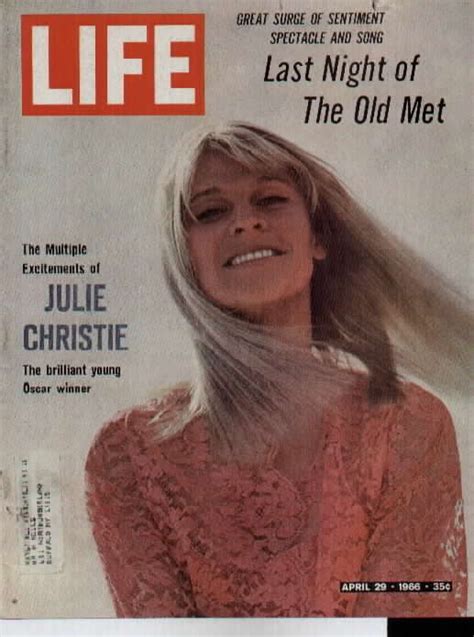 Julie Christie On Cover Of Life Magazine 1960s Julie Christie