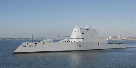 The Us Navys Newest Stealth Destroyer Promptly Suffers A Breakdown