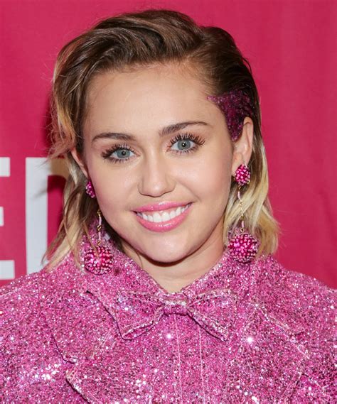 Stream tracks and playlists from miley cyrus on your desktop or mobile device. Miley Cyrus Wears Zit Cream While Writing New Music ...