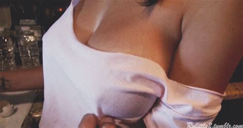 Anyone Knows Whose Gorgeous Boobs Are These Porn Pic Eporner
