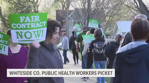 Whiteside County Health Workers Picket For Fair Contract