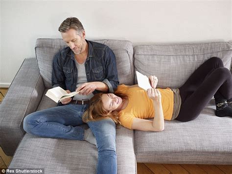 Survey Shows That Men Are Happier When Their Wives Do Not Work Daily