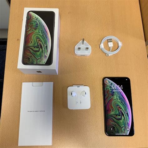 Apple Iphone Xs Max 64gb Space Grey Unlocked A2101 Gsm Warranty