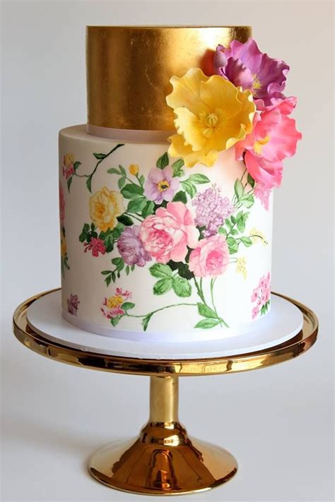 Handpainted Floral Cake With Gold Leaf Creative Cakes By Julie