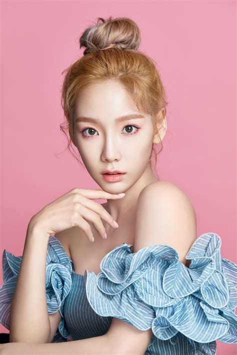 More Of Snsd Taeyeon S Charming Pictures From Banila Co Snsd Oh Gg F X