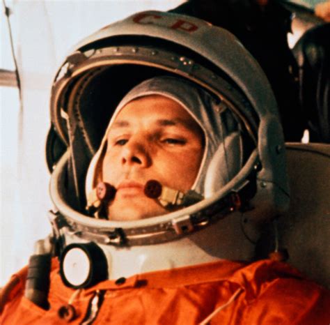 First Person In Space Yuri Gagarin Facts Dk Find Out