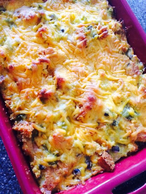 Using creamed corn and munster cheese is the secret to this super moist cornbread recipe. life in my empty nest: Sausage Cornbread Breakfast Casserole