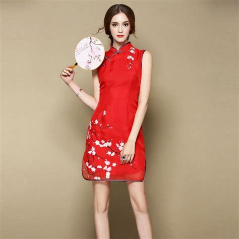 sweet sleeveless silk cheongsam qipao dress red