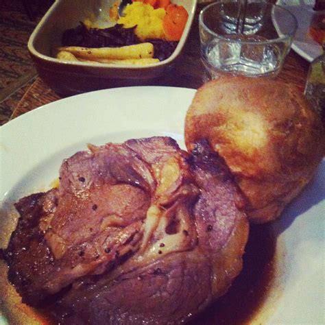 With our help, you can cook a bird that's as beautiful as it is juicy. Amazing sunday roast's at The Duchess of Kent. Islington. | Sunday roast, Food, Roast