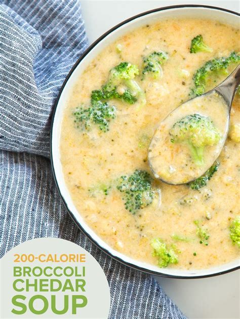 How many calories in broccoli cheddar soup from panera bread. 200-Calorie Panera-Style Broccoli Cheddar Soup | Recipe ...
