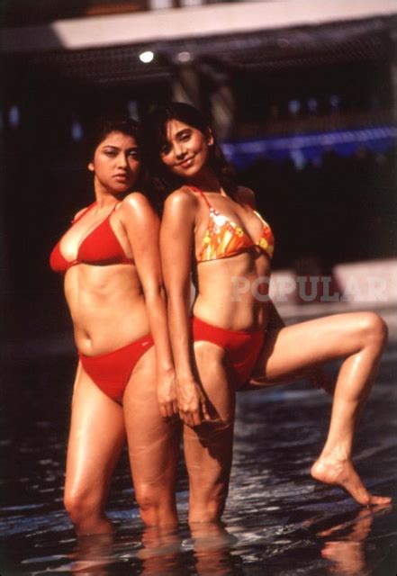 Ayu Azhari And Sarah Azhari Red Bikini On Popular Magz Foto Sexy Artis Indonesia
