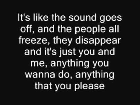 Big time rush is the theme song to the nickelodeon show of the same name, following the lives of the band also of the same name. Big Time Rush - Nothing Even Matters lyrics - YouTube