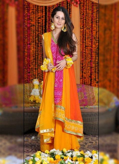 Latest Bridal Mehndi Dresses Collection Unique New Designs Gulf Life