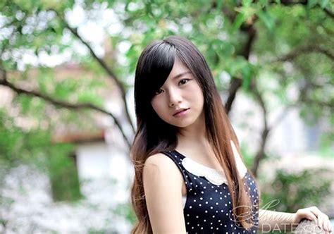 Mature Asian Member Mei Lu From Zhuhai Yo Hair Color Black