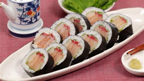 17 Best Yellowtail Sushi Roll Recipes