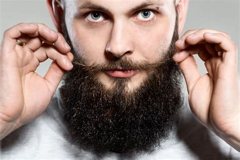 7 Best Beard Growth Oils 2023 Bald And Beards