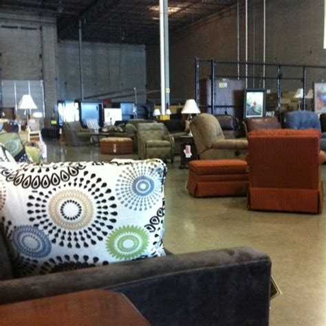 Toms-Price Furniture Outlet - Bloomingdale, IL