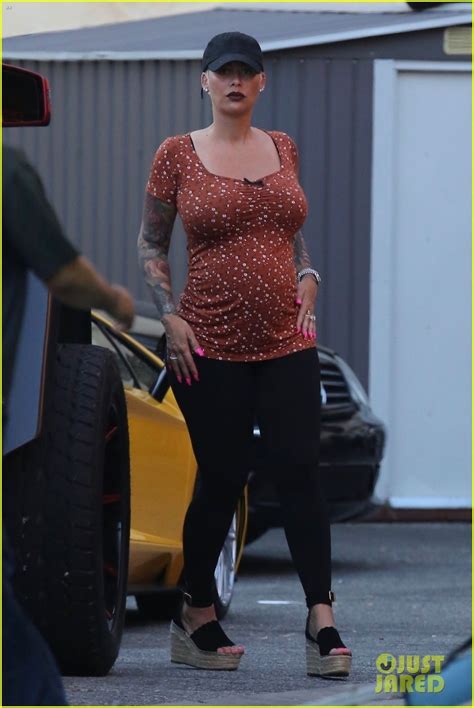 Amber Rose Is Showing Off Her Growing Baby Bump Photo Amber