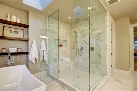 25 Striking Shower Tile Ideas