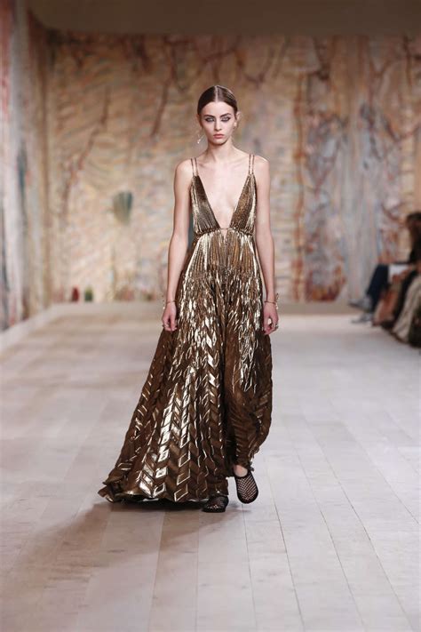 Dior Dior Haute Couture Autumn Winter 2021 2022 Collection By Maria