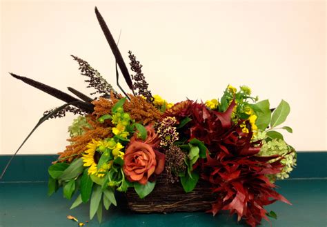Floral Design Elective Course Roots To Blooms Floral Design Fall