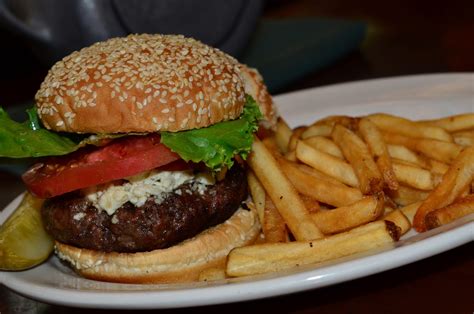 Burgers And Brews Food Reviews Clydes Washington Dc