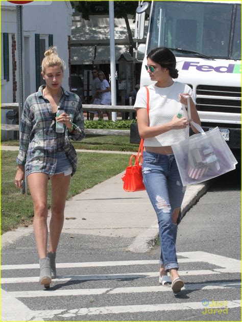 Kendall Jenner And Hailey Baldwin Have Romantic Date On Ferris Wheel In