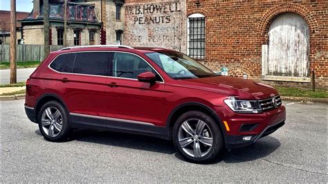 Putting The 2021 Volkswagen Tiguan Through Its Paces Auto Trends Magazine
