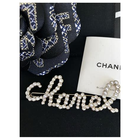 Hair Clip Chanel Script Silver Hardware Metal Ref215695 Joli Closet