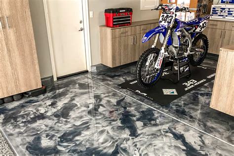 Garage fx epoxy flooring® offers the largest variety of flooring colors and styles. southern-california-metallic-garage-floor-coatings-13 ...