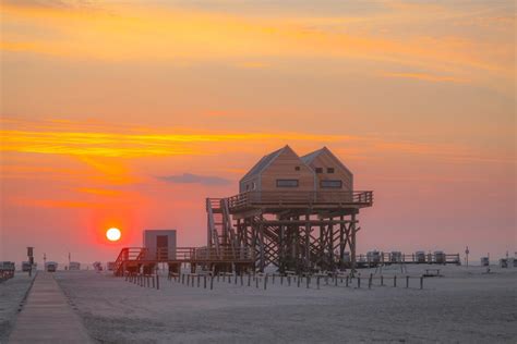 The only white christmas you'll get is on the powdery white sands of our florida beaches! Business Team-Events in St. Peter Ording: Action, Strand ...