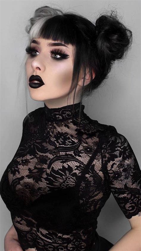 Pin By Spiro Sousanis On Lunasith Gothic Hairstyles Goth Hair Hair Inspiration