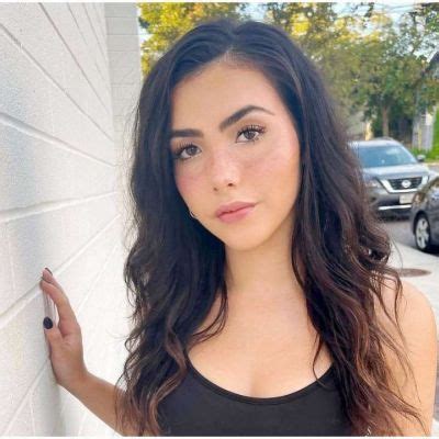 Andrea Botez Net Worth Bio Age Height Wiki Updated In